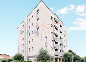 4 o più locali in Vendita a Varedo (MB)